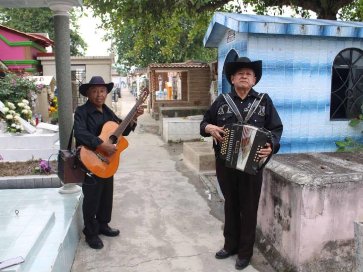 La muerte en soledad: panteones de Misantla, olvidados