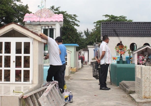 La muerte en soledad: panteones de Misantla, olvidados