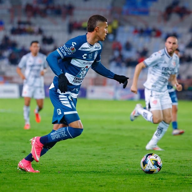 Masacra Pachuca a Rayos metiéndole seis goles