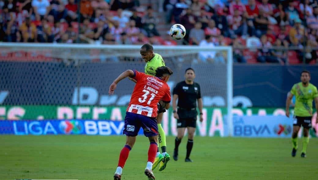 Se impone San Luis ante Camoteros del Puebla