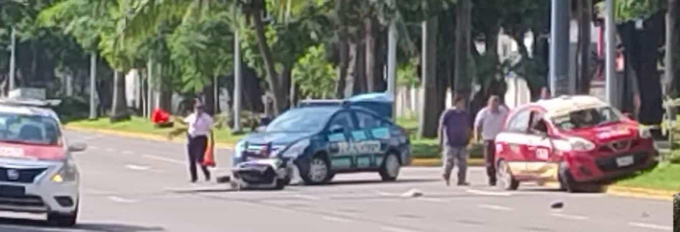 Motociclista choca contra un taxi en avenida Díaz Mirón de Veracruz