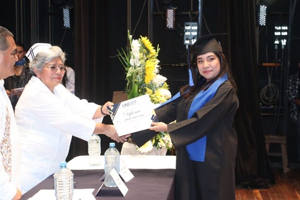 Efectúan ceremonia de graduación de la UNIDEP Plantel Veracruz