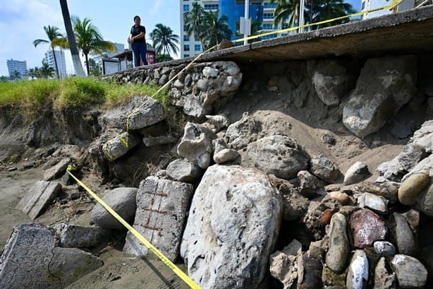 Se registra deslave de una pared cerca de playa Tumbao en Boca del Río