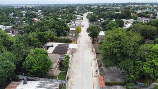 Alcaldesa Paty Lobeira inaugura obra de pavimentación en concreto hidráulico en la colonia Valente Díaz