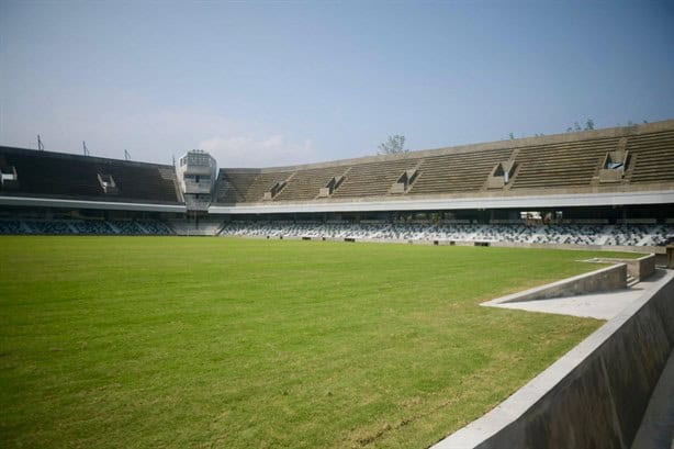 "Sí habrá futbol profesional"; equipo que jugará en el Pirata se llamará Veracruz