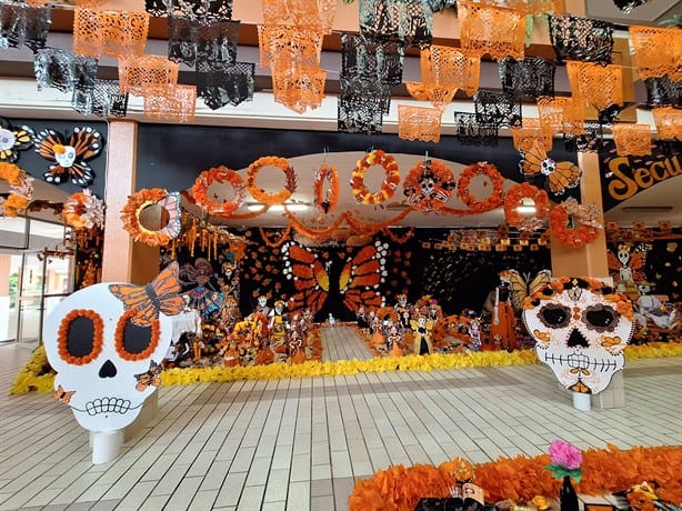 Colegio La Paz realizó increíble exposición dedicada al Día de Muertos en Veracruz