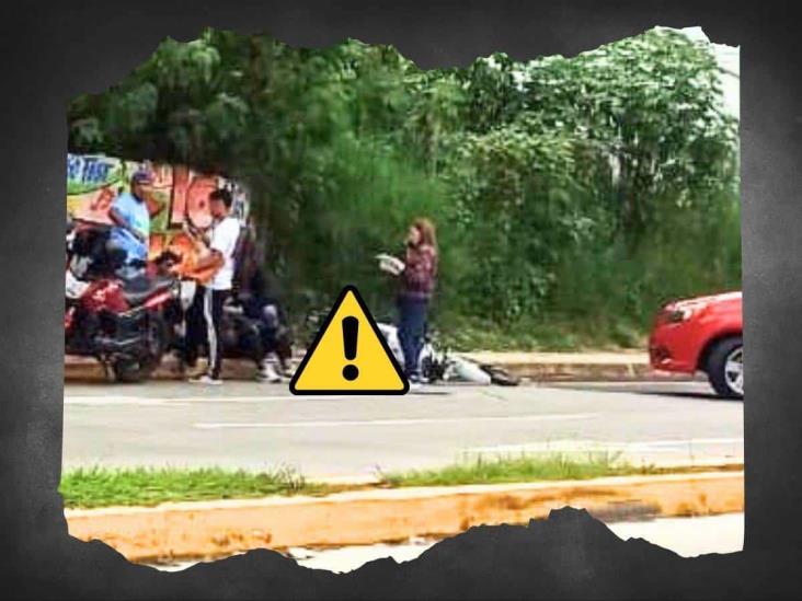 Choca motociclista en avenida Rébsamen de Xalapa