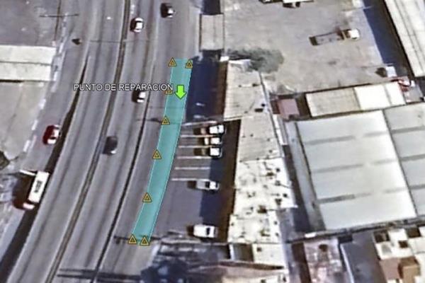 Cierran importante avenida en Boca del Río por trabajos en red de agua potable