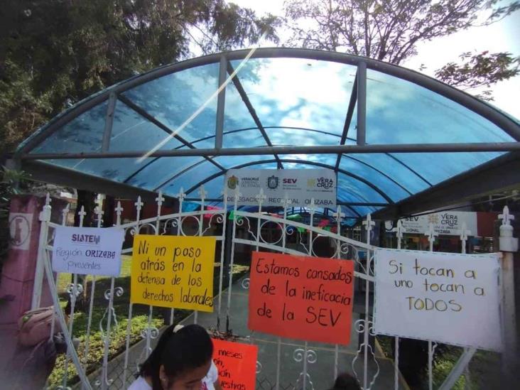 SIATEM paraliza SEV en Orizaba, exigen a Cuitláhuac cumplimiento de demandas (+Video)