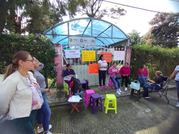 SIATEM paraliza SEV en Orizaba, exigen a Cuitláhuac cumplimiento de demandas (+Video)