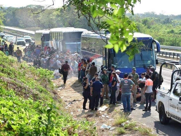 Migrantes de India y hasta de Egipto son retenidos en el sur de Veracruz