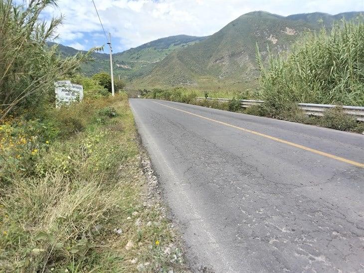 ¡Urge atención! Deterioro y aforo vehicular crecen considerablemente en la carretera Orizaba-Tehuacán