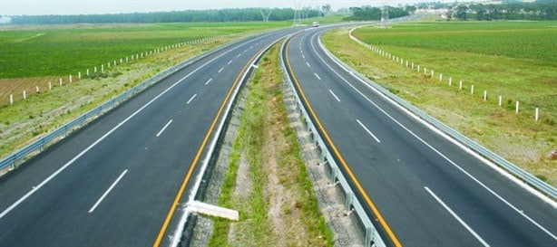 Claudia Sheinbaum anuncia bacheo de carreteras federales de Veracruz