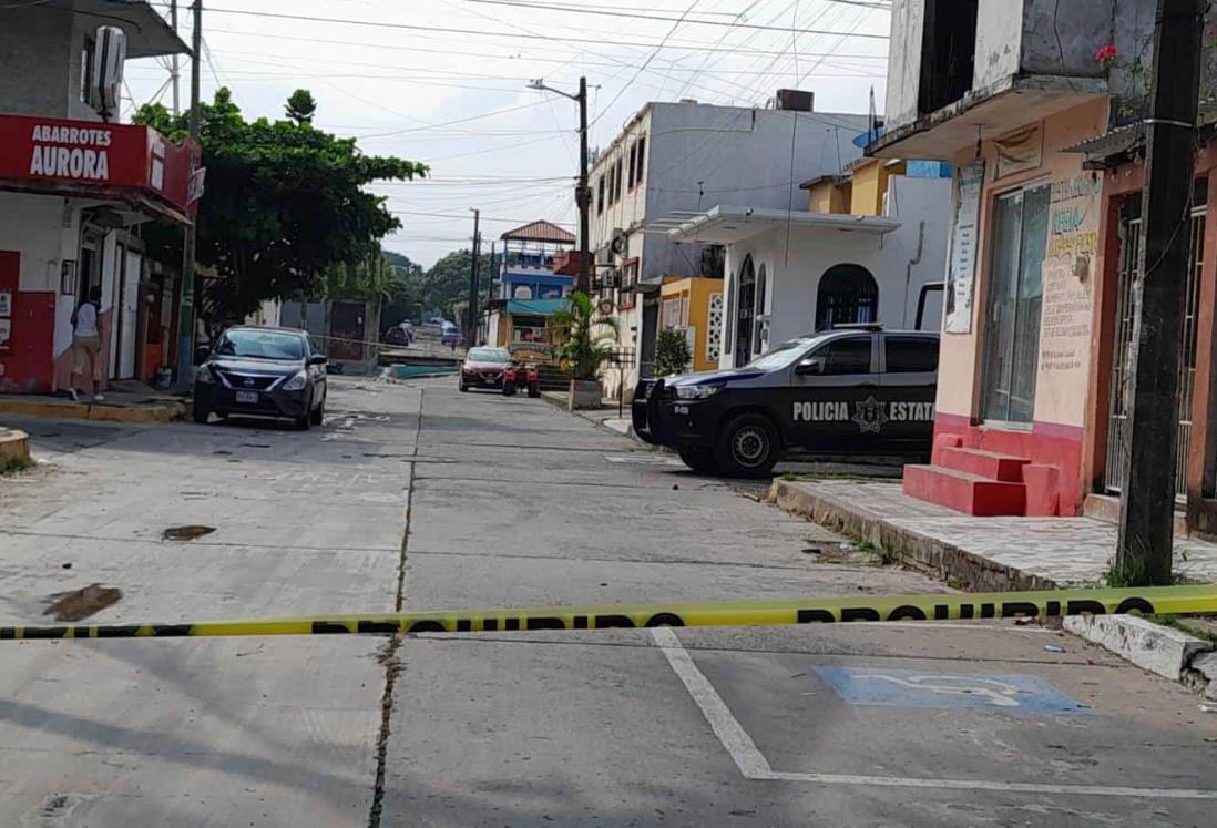 Policías de Veracruz disparan contra adulto mayor que les lanzó una piedra