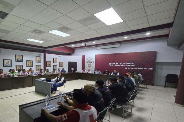 No descartan impacto de huracán Rafael en el norte de Veracruz