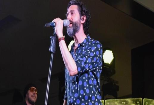 Benny celebra con showcase el décimo aniversario de Andamar