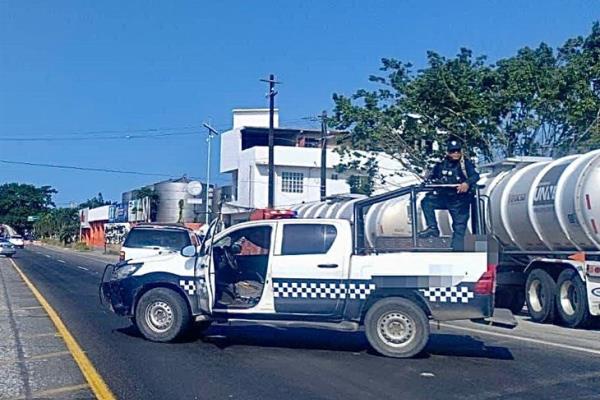 Persecución a balazos entre civiles y autoridades activa código rojo en Tuxpan