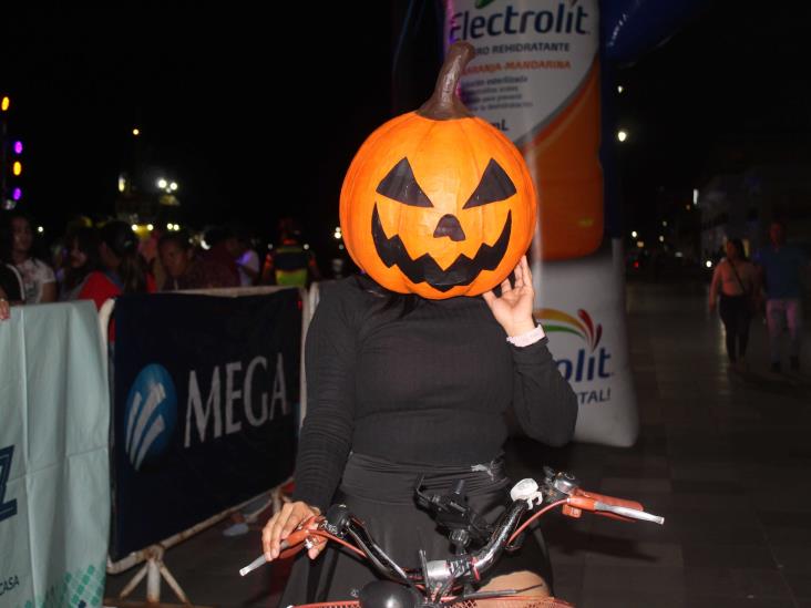 Critical Mass lleva a cabo la edición ´Día de muertos vs Halloween´