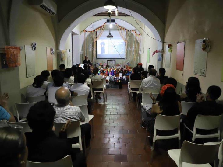 Realizan interesante charla sobre ´Las Plañideras´