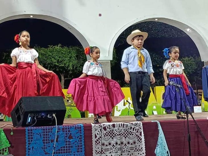 Sol y Sones de María Elena Hernández Lara, cronista de Tierra Blanca