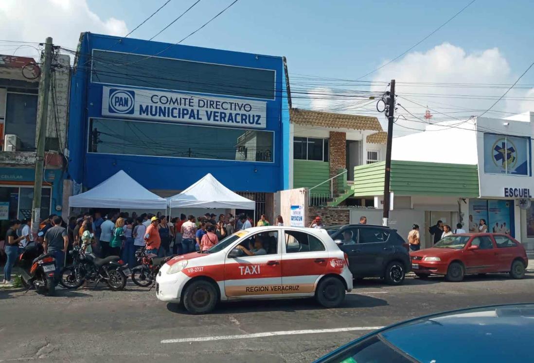 En Veracruz sin contratiempo se realiza votación para elegir al comité ejecutivo nacional del PAN