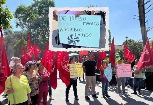 Protestan Antorchistas en Coatepec; ¿qué es lo que exigen?