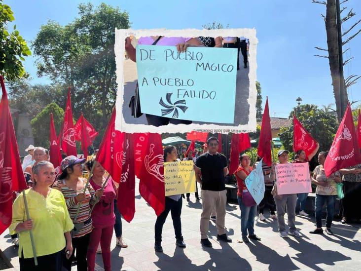 Protestan Antorchistas en Coatepec; ¿qué es lo que exigen?