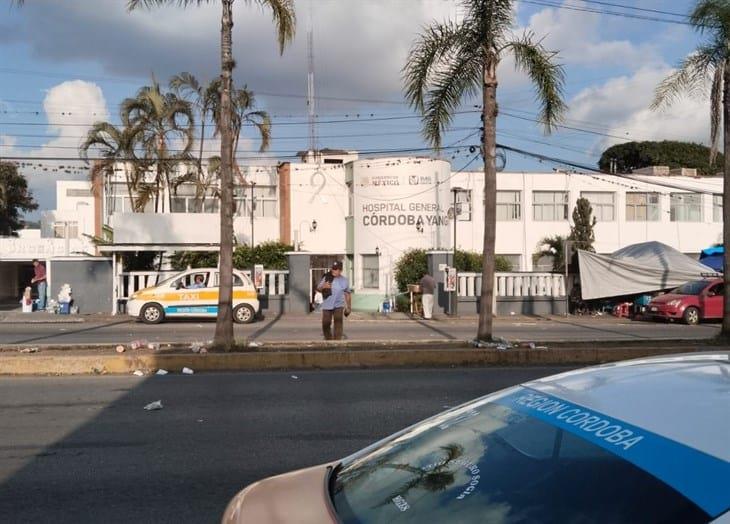 Logran destitución de director del Hospital de Córdoba, manifestantes retiran bloqueo