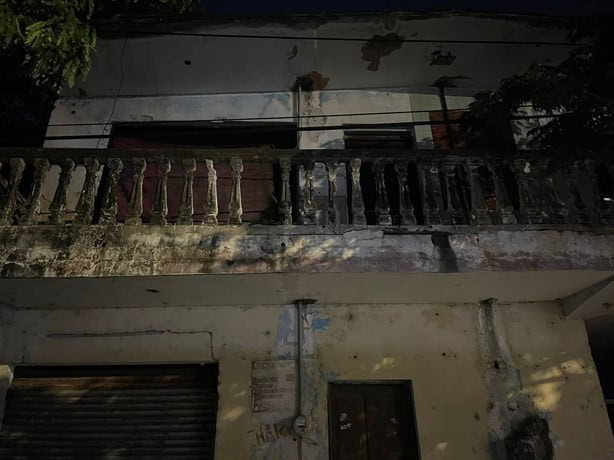 Alertan por casa abandonada que es refugio de vagos en colonia Playa Linda, Veracruz