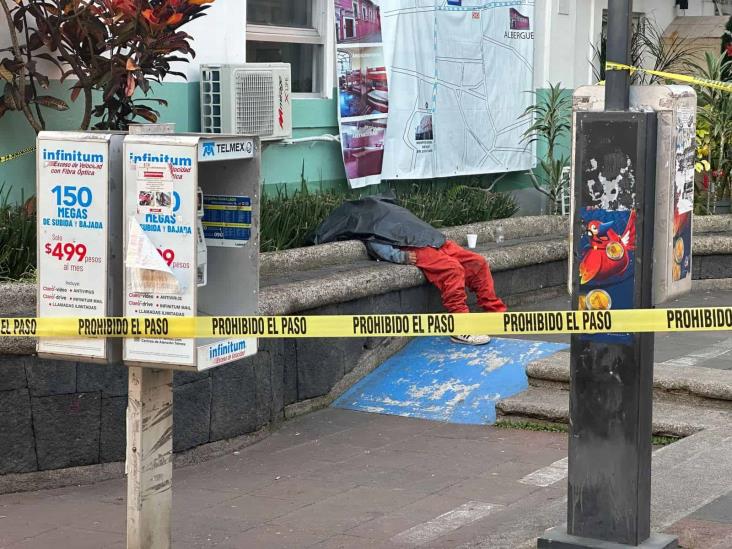 Muere afuera de hospital de Xalapa; lo abandonó personal de Salud-Veracruz, trasciende