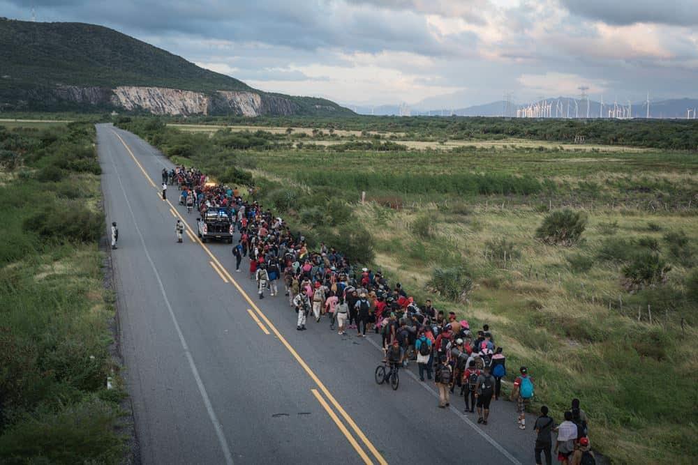 Un viaje traumático; estas adversidades enfrentan migrantes de paso por el sur de Veracruz