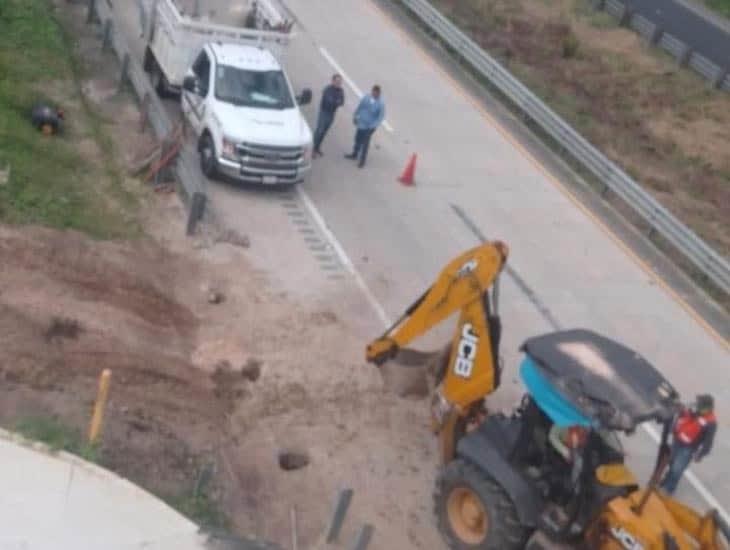 Pobladores llaman a protestar contra cierre de acceso clandestino a la autopista