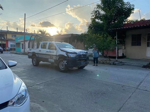 Patrulla de la policía estatal impacta a vehículo en Cosamaloapan