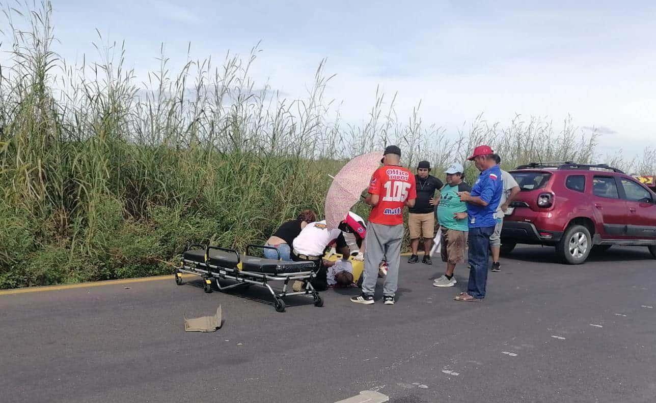 Fallece motociclista tras derrapar en la  carretera de Minatitlán a Coatzacoalcos