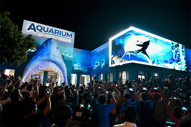 Así fue la inauguración de la fachada del Aquarium del Puerto de Veracruz