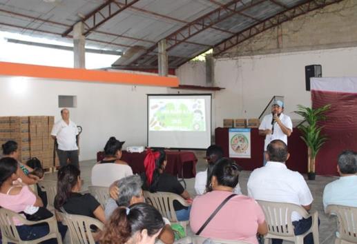 En Misantla, promueven estilo de vida y alimentación saludable durante gestación