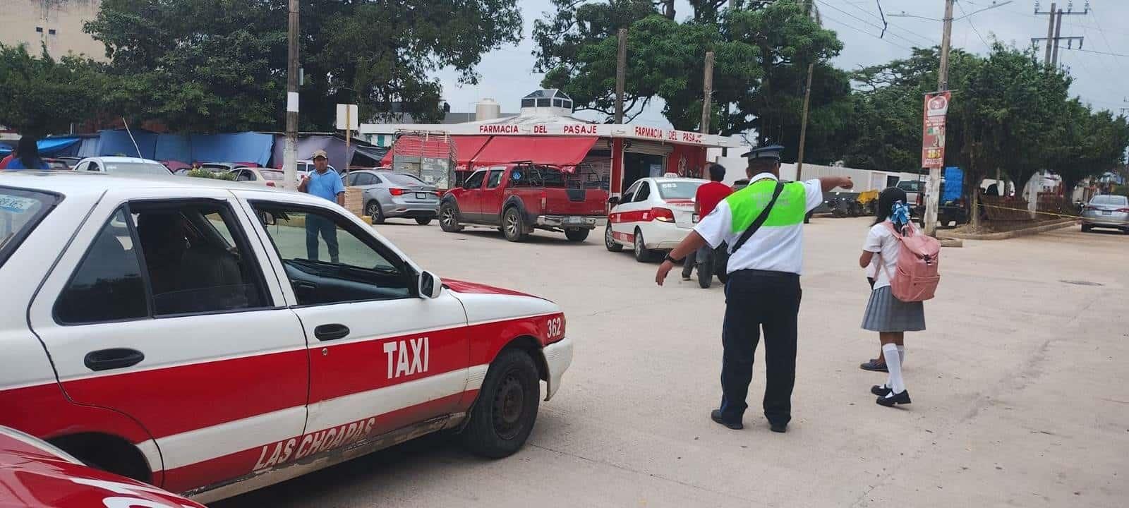 Tránsito intensifica labores en puntos clave de Las Choapas