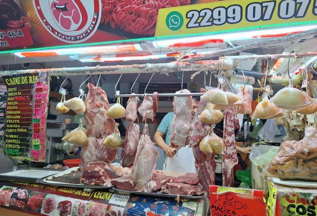 Bajan las ventas de carne en los mercados de Veracruz; estos son los precios