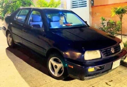 Se roban auto en colonia Progreso Macuiltépetl, en Xalapa; dueño pide ayuda