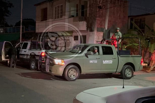 Intenso operativo en Poza Rica tras reporte de disparos cerca de una escuela