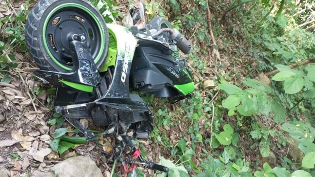 Accidente de motocicleta deja a dos lesionados en Yecuatla