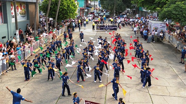 Así se vivió el desfile conmemorativo de la Revolución Mexicana en Coatzacoalcos | VIDEO