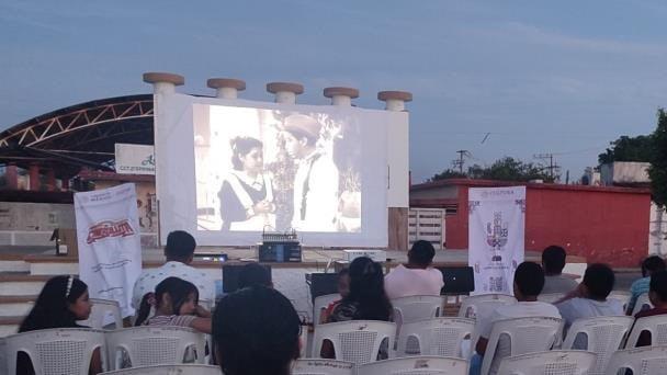 Cine al aire libre: proyectarán películas gratis en Coatzacoalcos | Fecha y funciones