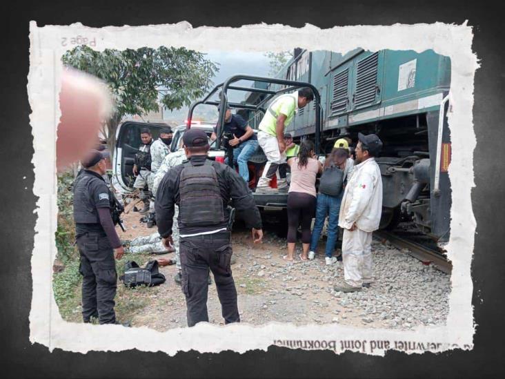 Tren impacta camioneta de Guardia Nacional en Acultzingo; hay 8 heridos