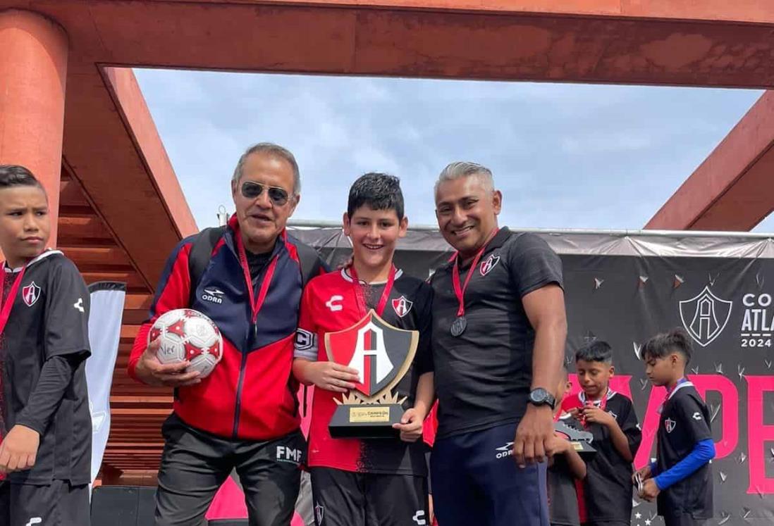 Brilla Giezi Lara en Bicampeonato del Atlas