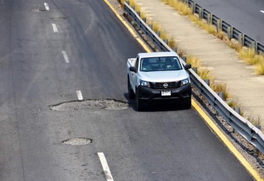 Aplican manita de gato en este tramo de la carretera Coatzacoalcos-Villahermosa

