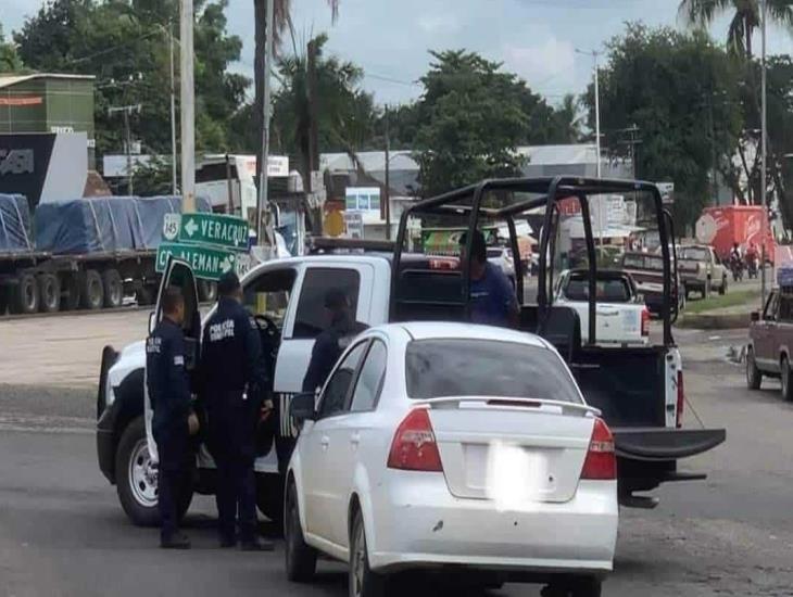 Policía de Tierra Blanca detiene a dos presuntos ladrones de tiendas