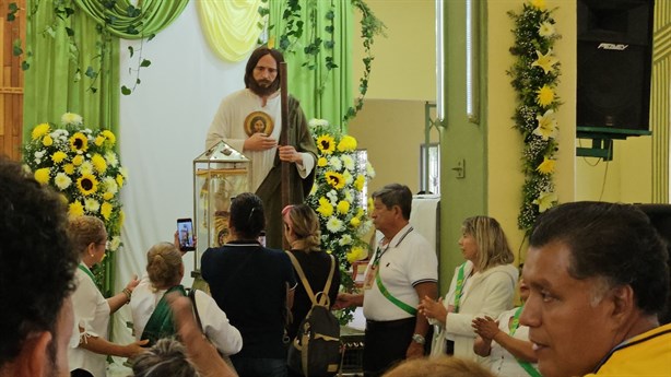 Reliquias de San Judas Tadeo llegan a Poza Rica | VIDEO