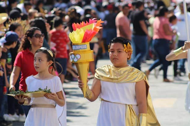 Celebración del 20 de noviembre en Misantla, con desfile lleno de tradición y patriotismo