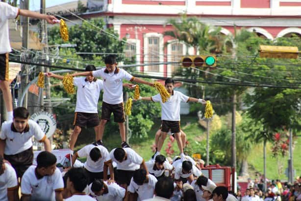 Celebración del 20 de noviembre en Misantla, con desfile lleno de tradición y patriotismo